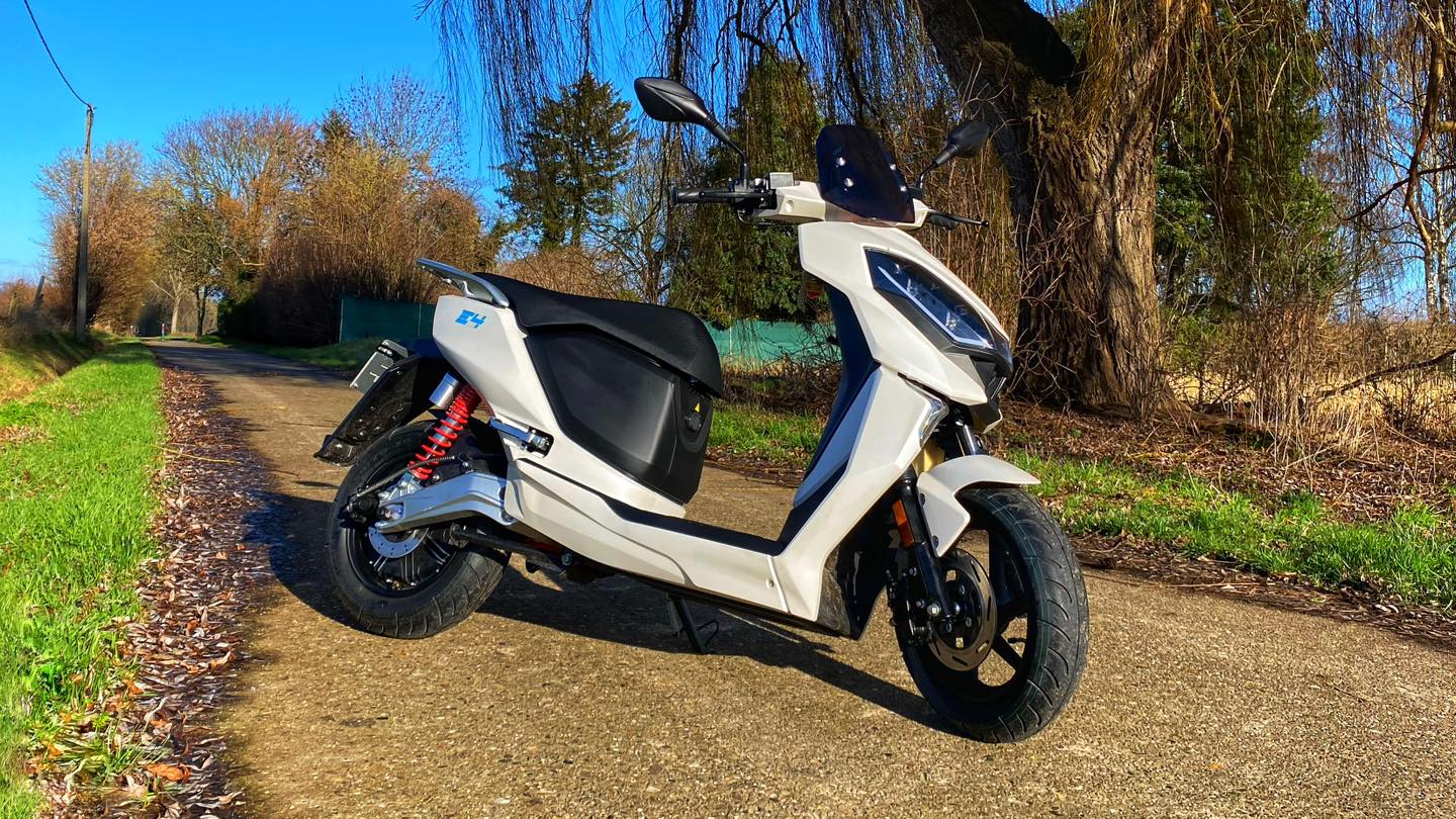 Lifan E4 scooter - Lifancenter.be -011