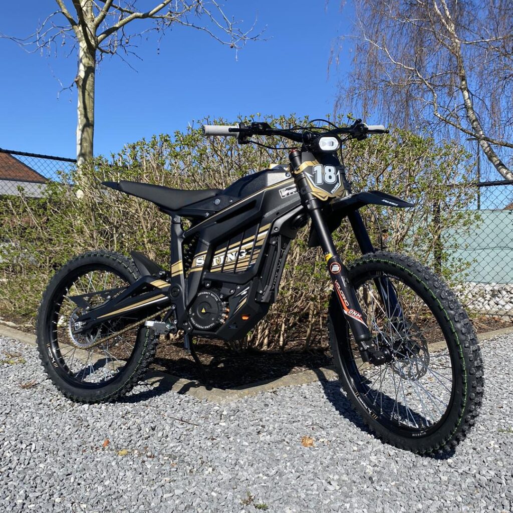 Surroncenter E-Enduroshop Talaria Surron Surronspecialist Surron badass-015